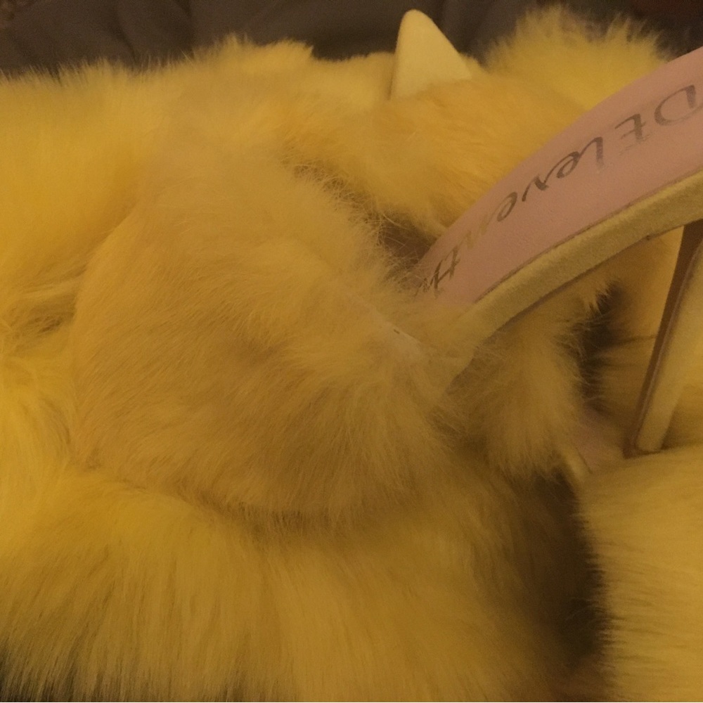 Yellow faux fur boa scarf rabbit fur heel slid on sexy shoes - Picture 2 of 6
